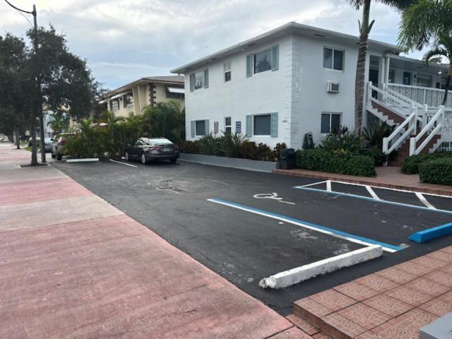 May-Dee Suites In Florida Hollywood Bagian luar foto